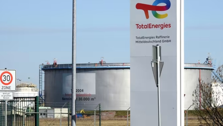 Шефът на ТоталЕнержи: Оставаме в Русия, за да осигурим газ за Европа